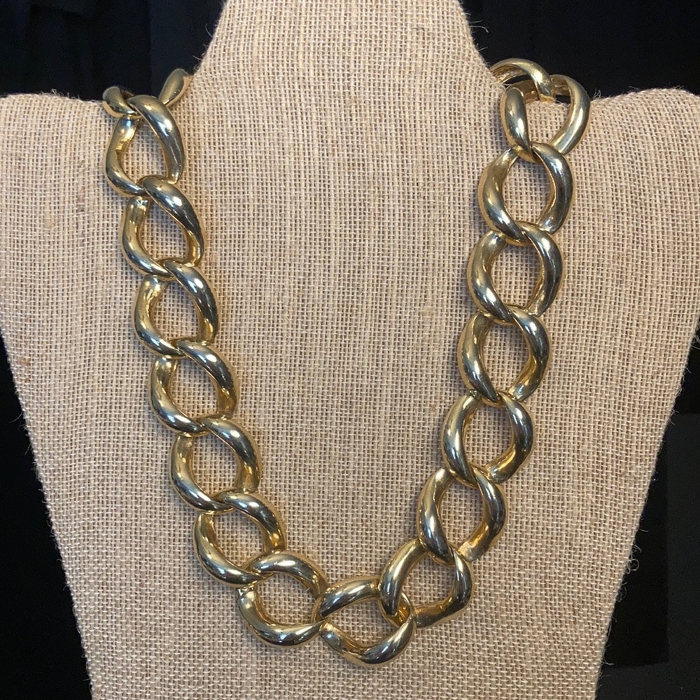Vintage 1984 Gay Boyer Gold Tone Chunky Necklace
